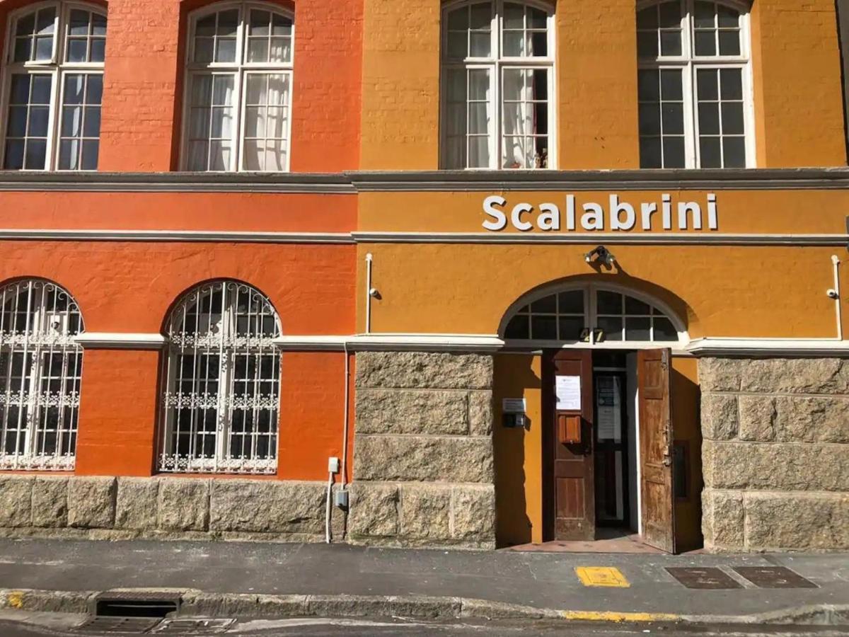 Scalabrini Accommodation Kaapstad Buitenkant foto
