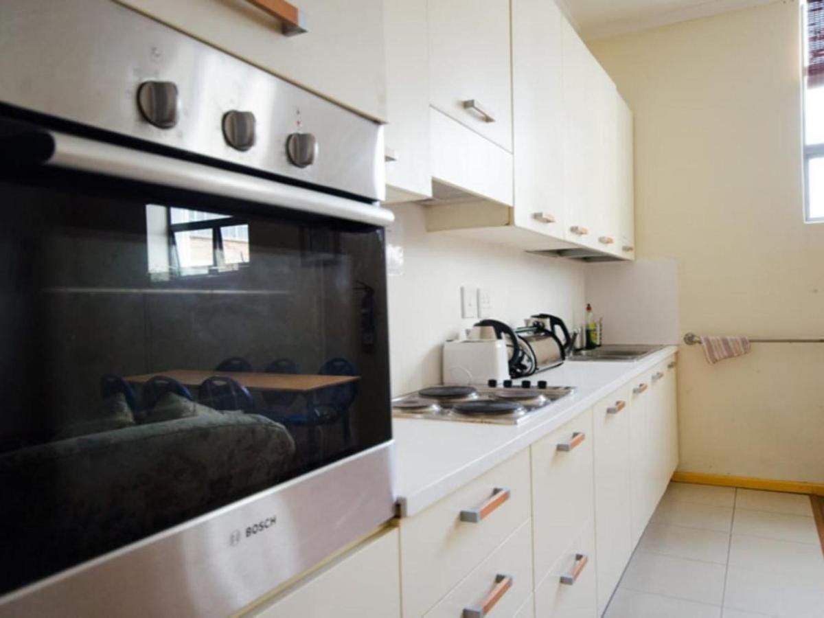 Scalabrini Accommodation Kaapstad Buitenkant foto